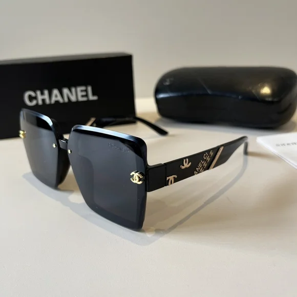 CHANEL | Accessories | Chanel Black And Gold Square  display picture 3